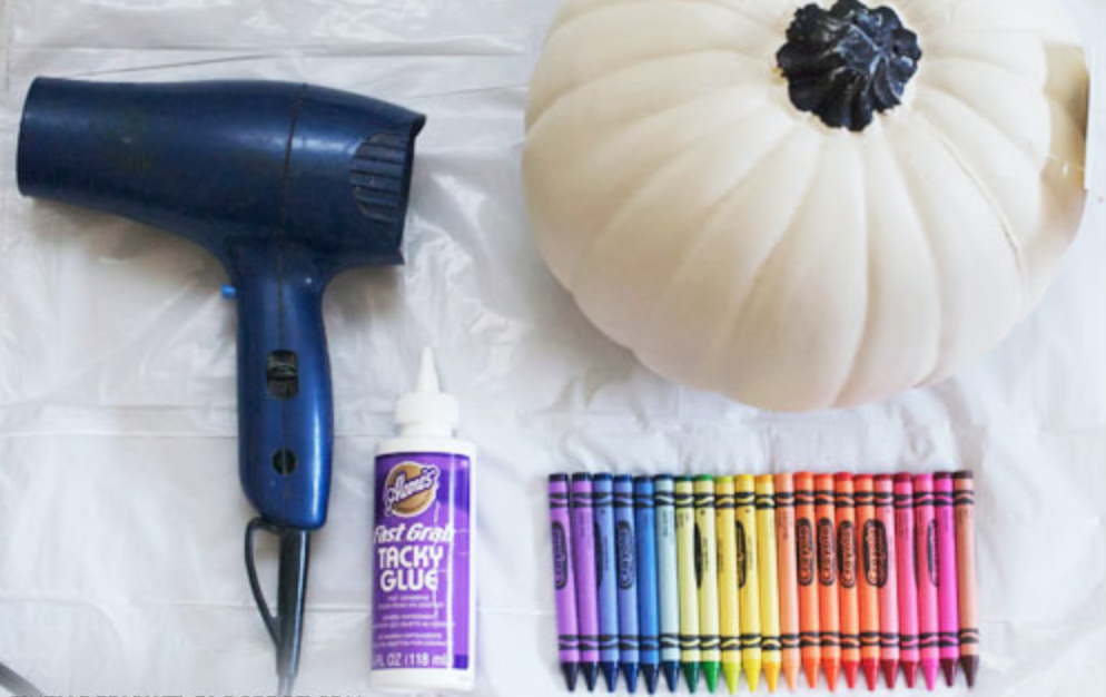 crayon-pumpkin-supplies